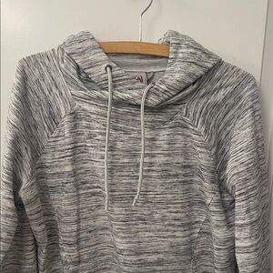 Avalanche Heathered Gray Hoodie
